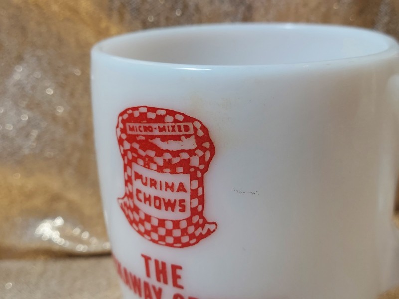 Vintage Milk Glass Mug, Purina Chow Factory, Pickaway Grain Co Ohio White Red gallery