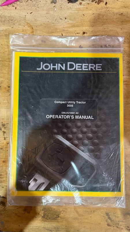 John Deere Operator’s Manual Compact Utility Tractor 3005 Agriculture