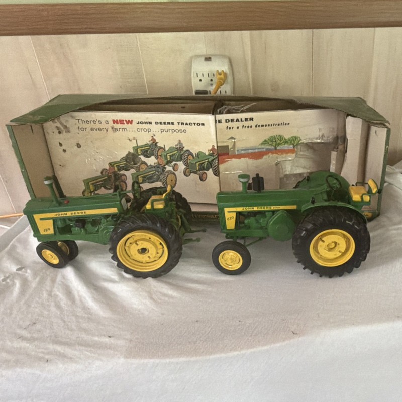 John Deere 50th Anniversary Collector Set 720 & 820 Diecast Tractors