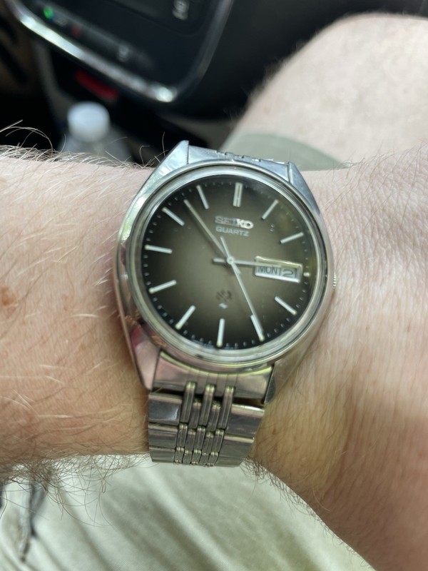 Vintage Secko Quartz Watch Sunburst Brown Dial With Steel Bracelet 1980s Era