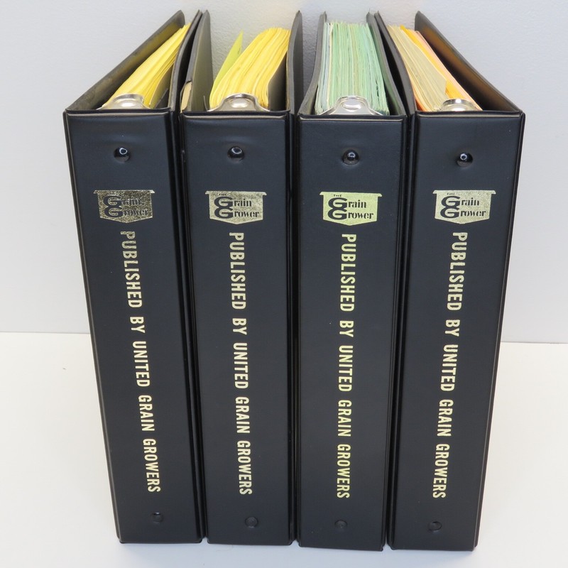 4 UGG United Grain Growers Service To Western Farmers Agricultural Notes Binders