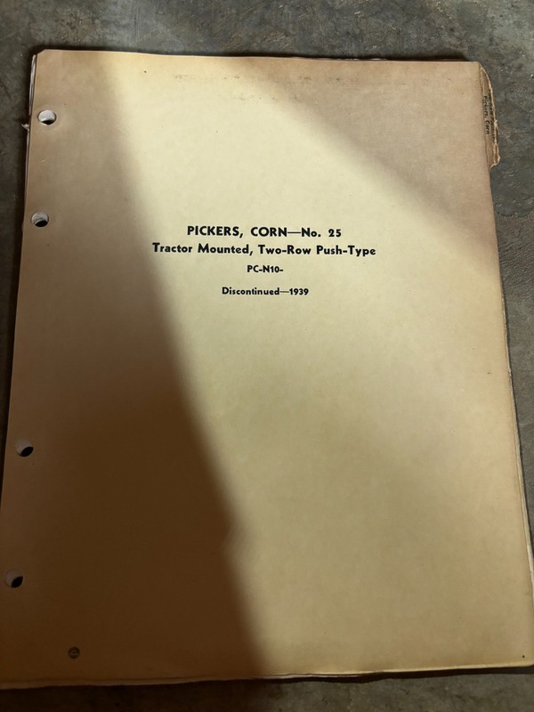 John Deere 11 Corn Picker Parts Book Manual AMIL26