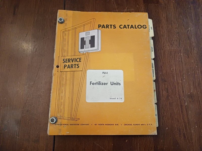 VINTAGE 1974 INTERNATIONAL HARVESTER SERVICE PARTS CATALOG FU-1 FERTILIZER UNITS