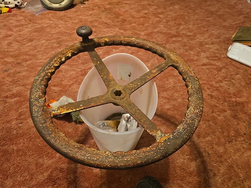 Vintage Cast Iron Tractor Steering Wheel Antique 18″ Kind Unknown