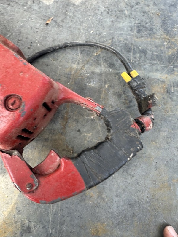 1952 Mall Tool Co Model 1E12 Electric Hand Chain Saw Very Hard Too Find gallery
