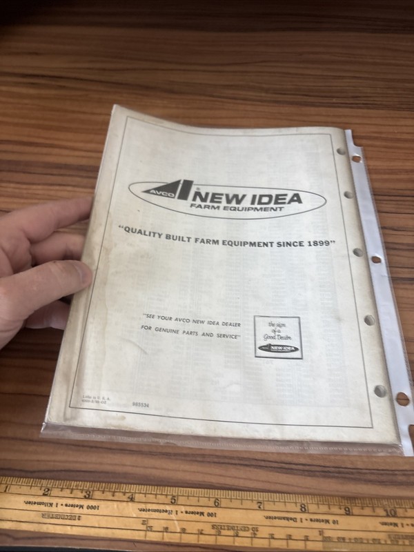AVCO NEW IDEA No. 760 UNI-SYSTEM FORAGE HARVESTER OPERATOR'S MANUAL US-126 gallery