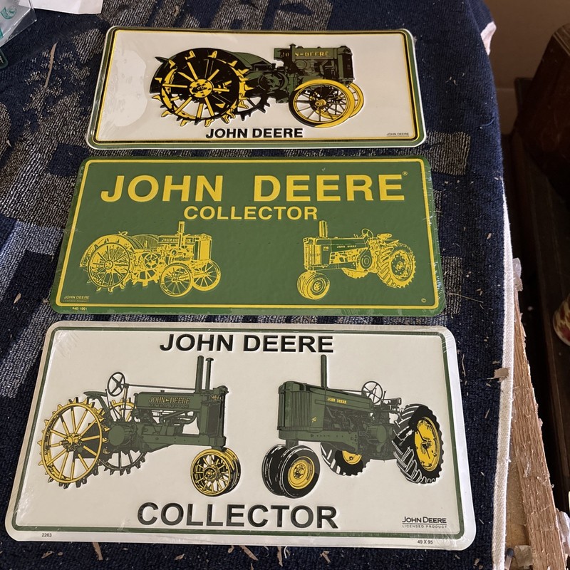 John Deere Tractor Collector Metal License Plate New In Wrapper Lot of 3