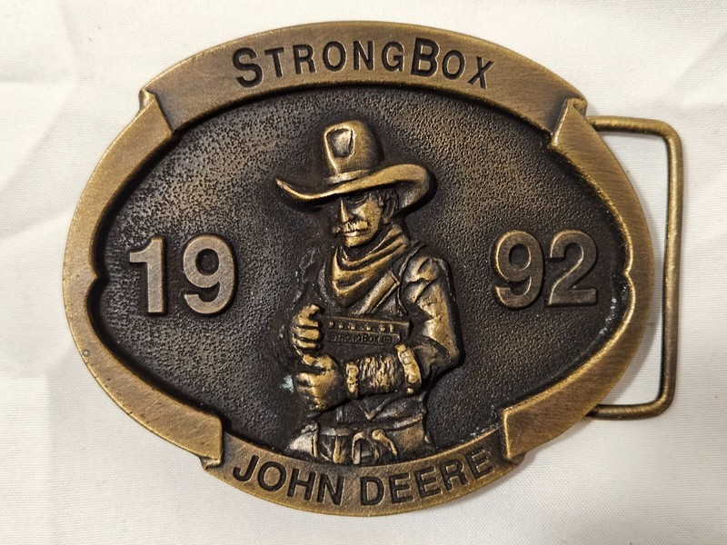 JOHN DEERE 1992 STRONGBOX BATTERY LIMITED EDITION BELT BUCKLE
