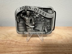 JOHN DEERE Blacksmith 1837  Limited Edition 1990 Belt Buckle – Free Ship!