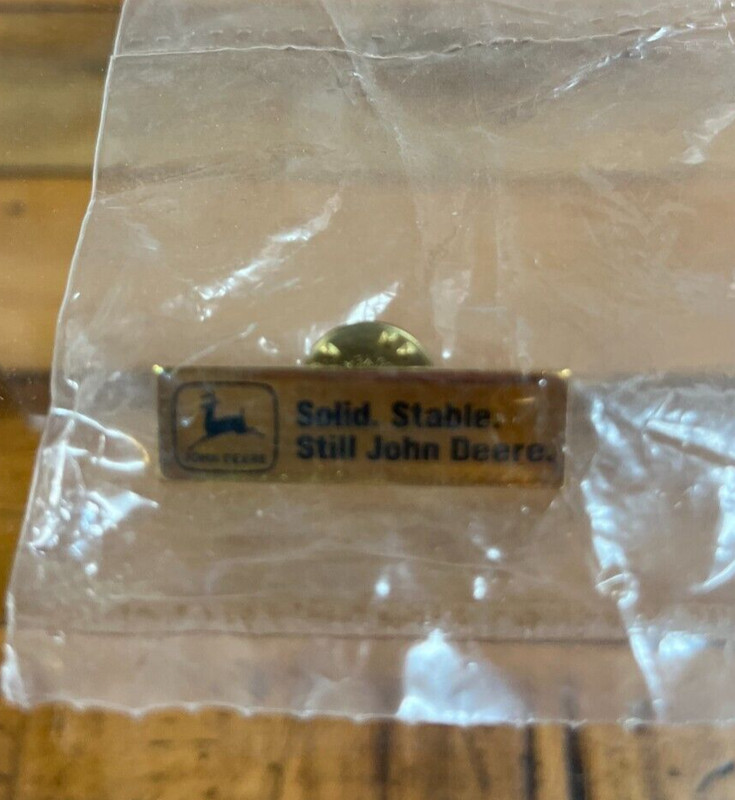 John Deere Hat Pins Lapel Pins 68-00 Logo Solid Stable Still John Deere