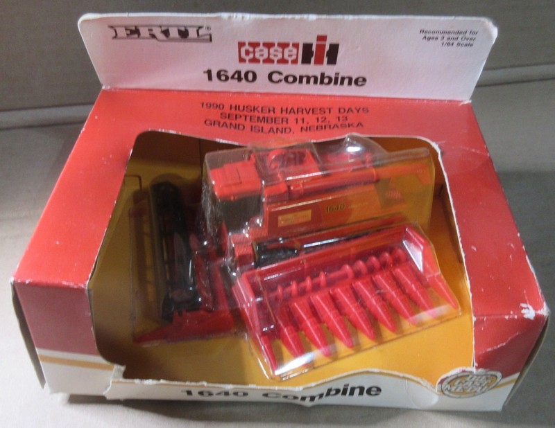 Vintage ERTL 1/64 Scale 1990 Husker Harvest Days Case IH 1640 Combine