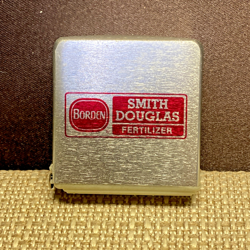 VINTAGE PARK AVENUE BORDENS DONOVAN FARMERS CO-OP MINI TAPE MEASURE DONOVAN IL