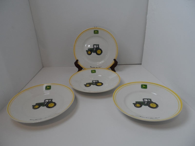 4 Gibson JOHN DEERE 8 3/4″ Luncheon Salad Plates “Nothing Runs Like A Deere”