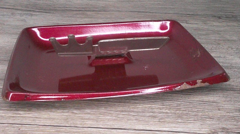 Vtg Pioneer seed corn metal ash tray Peter Saathoff New Hartford Z131 gallery