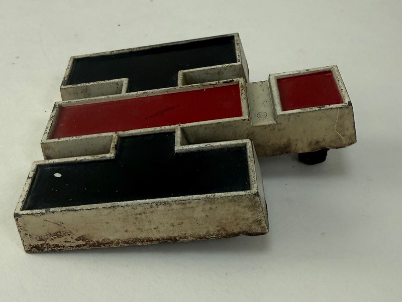 Vintage OEM Genuine IH Metal Emblem International Harvester Tractor PN 368523R4 gallery