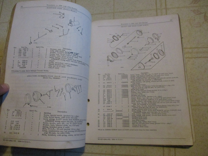 John Deere 520 530 Series Tractor parts catalog manual Original! PC-527 gallery
