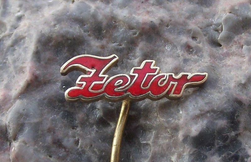 Antique Zetor Tractor Farming Farm Agricultural Machine Script Text Pin Badge