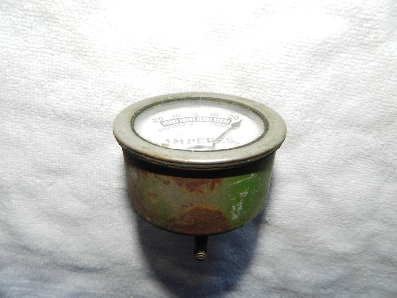 Vintage JOHN DEERE Farm Tractor Q K Amperes Amp Gauge #405702 gallery