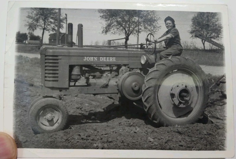 Super Nice Vintage Photo John Deere Model A Tractor Woman Driver Farm