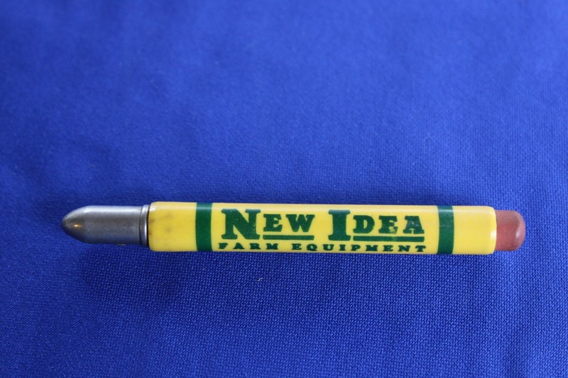 GREAT SHAPE~ 1950s era NEW IDEA FARM EQUIPMENT Old Bullet Pencil from BUCYRUS OH