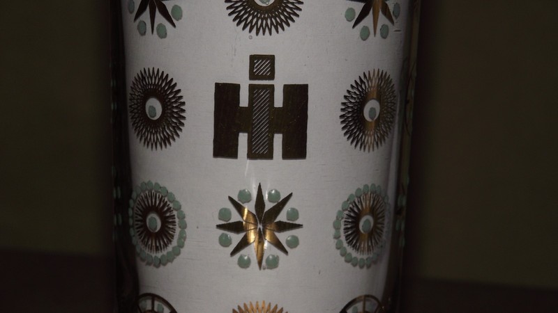 RARE INTERNATIONAL HARVESTER IH SINCLAIR DOROTHY THORPE GLAMA HIGHBALL GLASSES