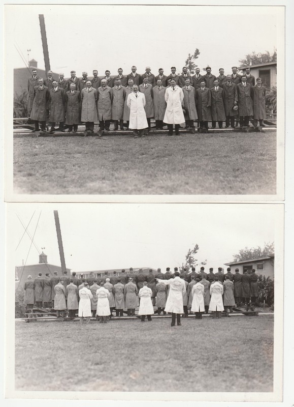 2 GROUP EMPLOYEE PHOTOS MEN WEARING MOORMAN SERVICE JACKETS QUINCY ILLINOIS 1937