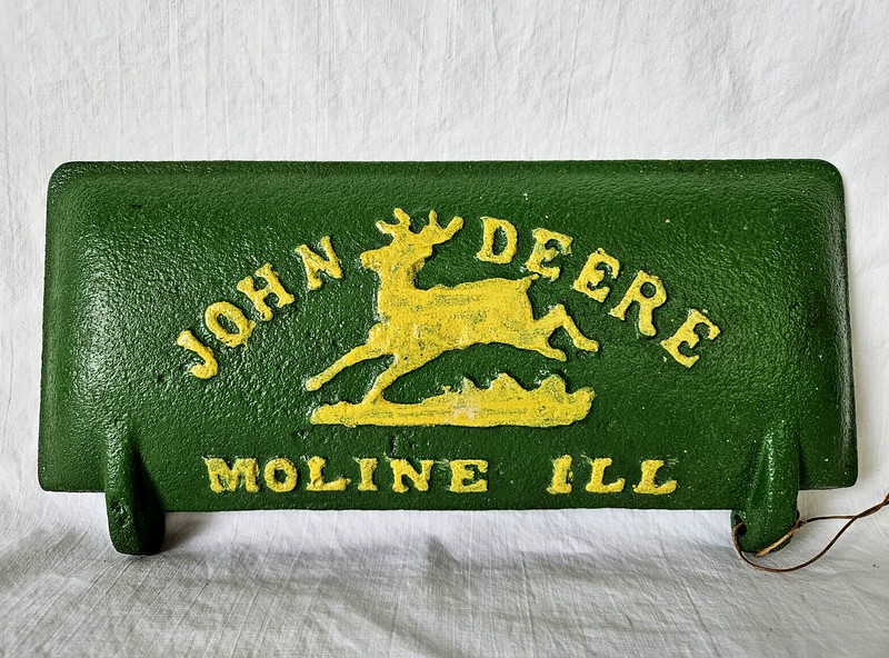 Vintage John Deere Moline ILL, 11 1/2″ Cast Iron Tractor Tool Box Lid # Z412-H