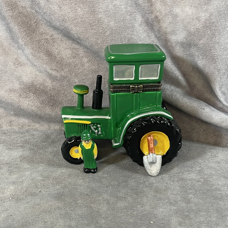 Vintage John Deere GreenTractor Porcelain Trinket Box With Trinkets Rare