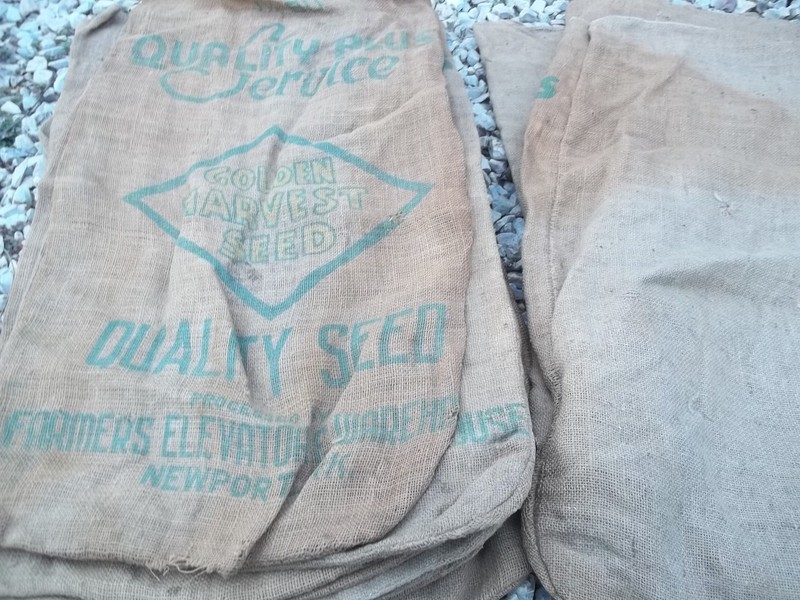 Vtg Quality Seed Plus Service Golden Harvest Seed Newport ARK $35.00 each sack gallery