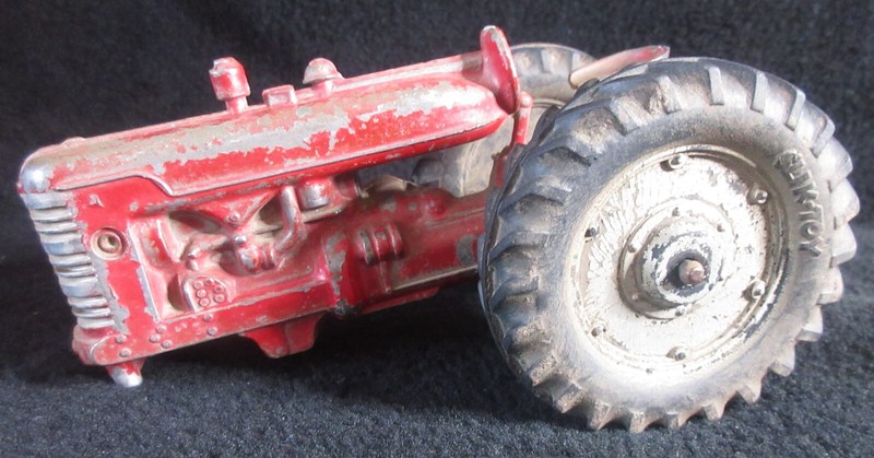 Vintage Slik Toy Tractor Farmall 300 350 400 450 Red Hard Rubber Tires Iowa