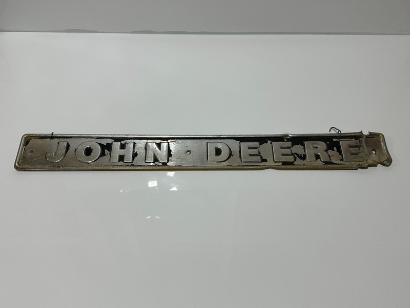 JOHN DEEREE Vintage 24″ Name Plate Metal Sign, Emblem, Badge – Advertising Sign