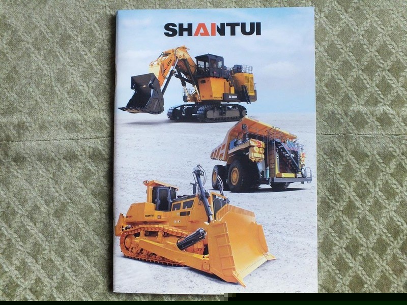 SHANTUI Trucks Bulldozer Excavator Graider Construction Equipment Brochure 2026