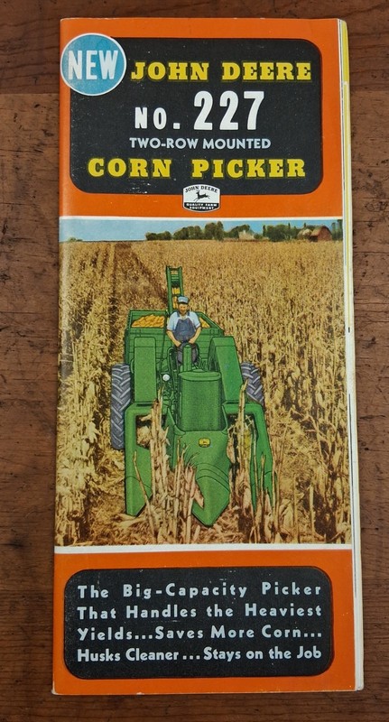 1953 JOHN DEERE No 227 CORN PICKER Farm Advertising Vintage Fold Out Brochure