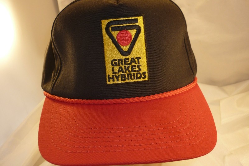 GREAT LAKES HYBRIDS CAP HAT RED/BLACK gallery