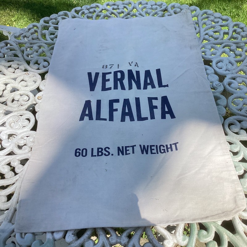 VTG FABRIC SEED FEED SACK BAG VERNAL ALFALFA 60# NET WEIGHT NAVY BLUE LETTERS
