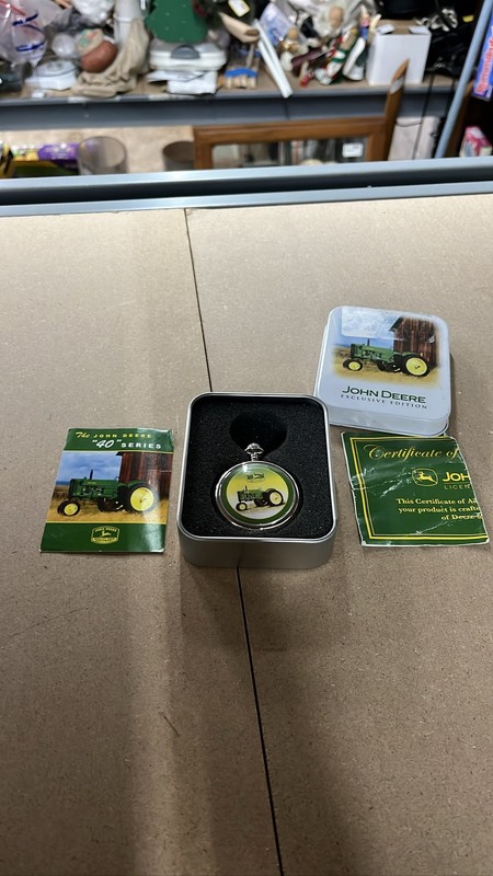 John Deere Tractor 40 Series Pocket Watch Tin
