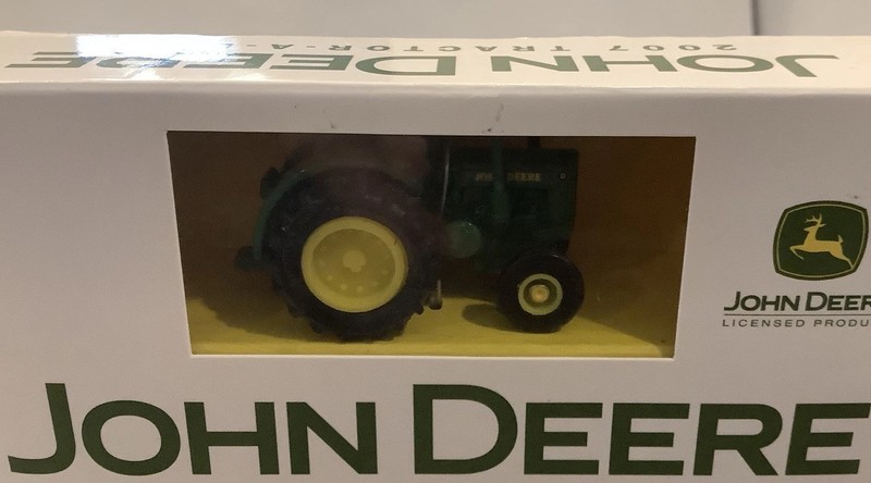 John Deere 2007 Tractor A Day Calendar with Bonus Tractor gallery