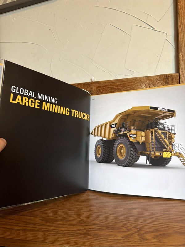 Rare CAT MRG Visual Catalogs 2014 Lot Of 4 Caterpillar Co. gallery