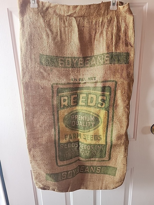 Vintage “REEDS FARM SEED” SOYBEANS 1 1/4 BU. Burlap Bag;MI. &IND.