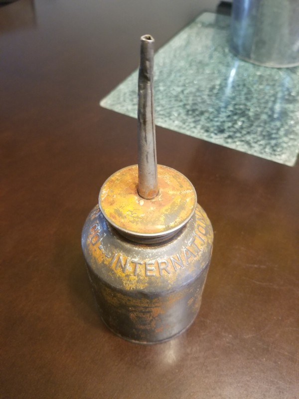 VINTAGE INTERNATIONAL HARVESTER Oiler METAL OIL CAN ANTIQUE TRACTOR!