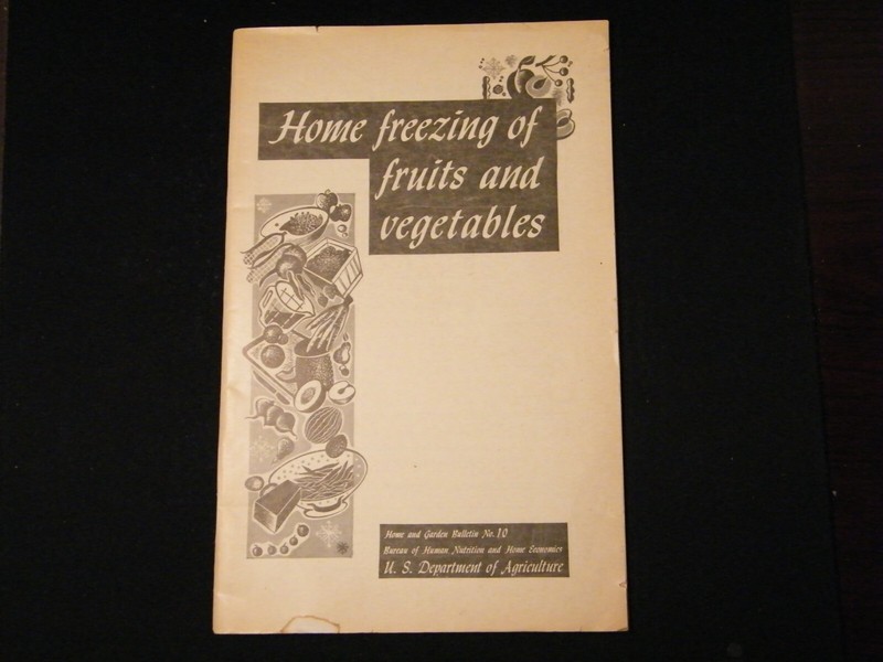 Vintage 1951 Home Freezing Of Fruits & Vegetables Booklet US Dept Of Agriculture