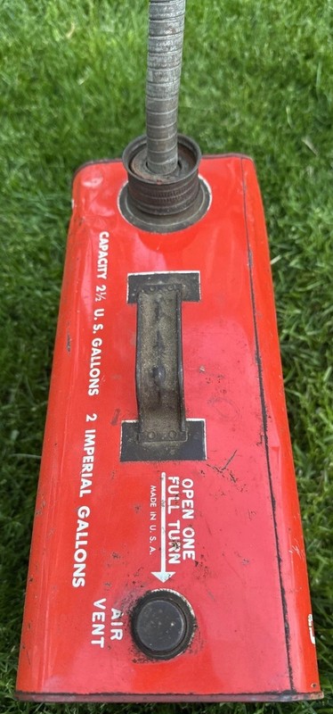 Vintage Jacobsen Metal Fuel Gas Gasoline 2-1/2 Gallon Tank Can Power Mowers gallery