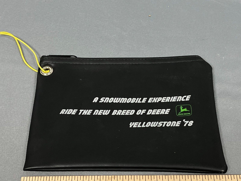 Vintage JOHN DEERE Snowmobile 1978 YELLOWSTONE Money Pouch Zipper Bag