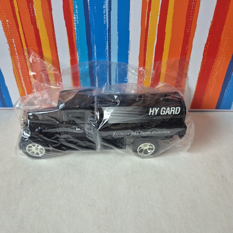 Ertl John Deere Hy Gard Tanker Truck Bank original box black in color with key gallery