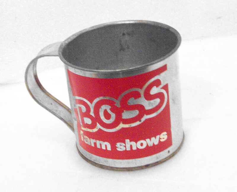 BOSS Farm Shows Metal Tin Mug Large Cup 4” North Country Enterprises – Vintage