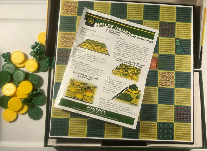 John Deere 2013 Checkers Board Game Masterpieces Puzzle Co 41304 Complete VG HTF gallery