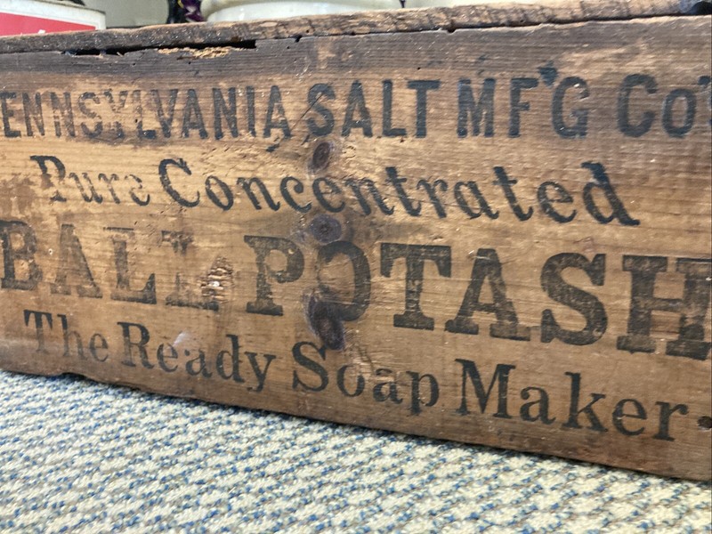 Vintage Wooden Crate Pennsylvania Salt Mfg. Philadelphia PA Ball Potash Soap Box gallery