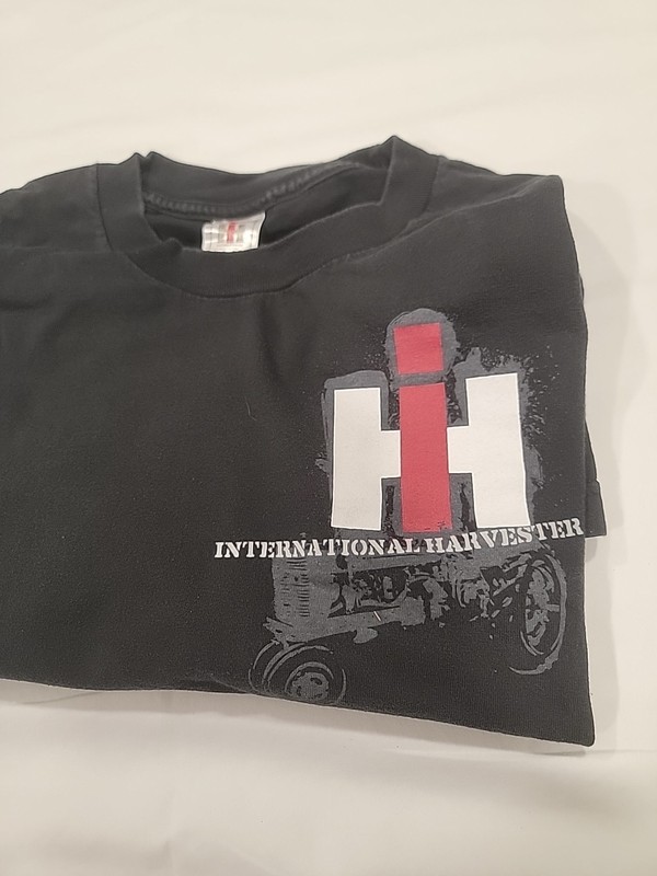 Case IH International Harvester Mens Medium Tshirt Farm Tractor Since 1902 gallery
