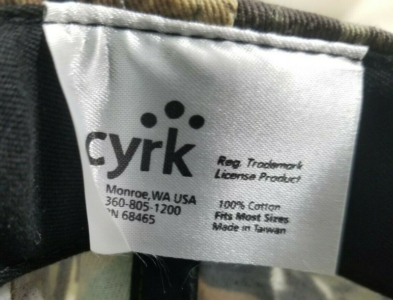 NOS Cyrk Camouflage Snapback JOHN DEERE Hat Midwest Equipment Lawton Lemars NEW gallery