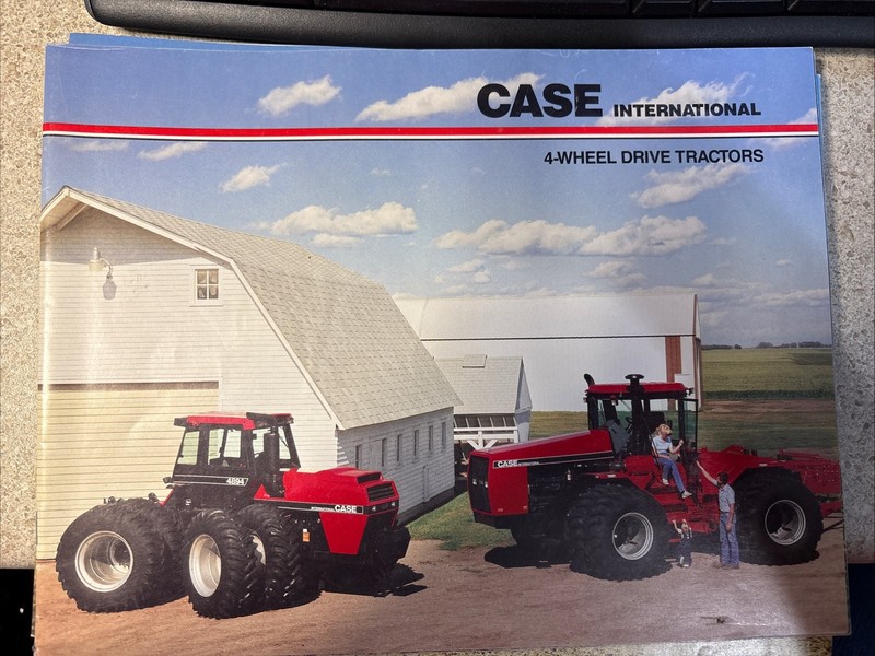 NICE 2000s CASE INTERNATIONAL 4-WHEEL DRIVE TRACTORS SALES CATALOG 28 Pages